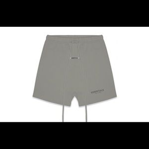 Essentials Fear of God Sweatshorts Cement